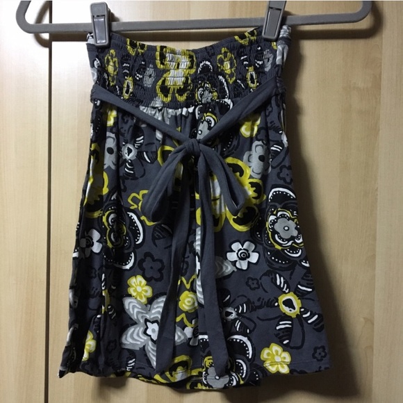 Arizona Flowy Floral Top - Picture 5 of 6